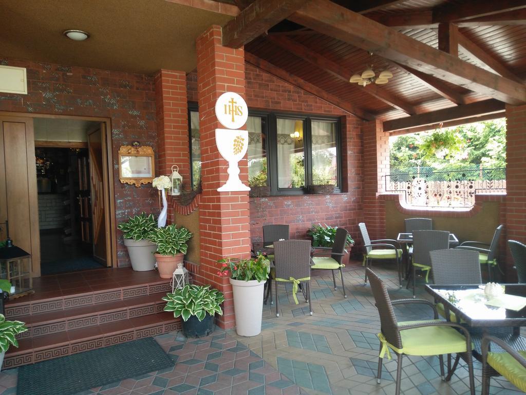 Hotel Rypsowka Нови Сонч Екстериор снимка