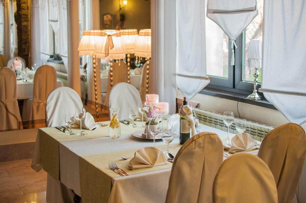 Hotel Rypsowka Нови Сонч Екстериор снимка